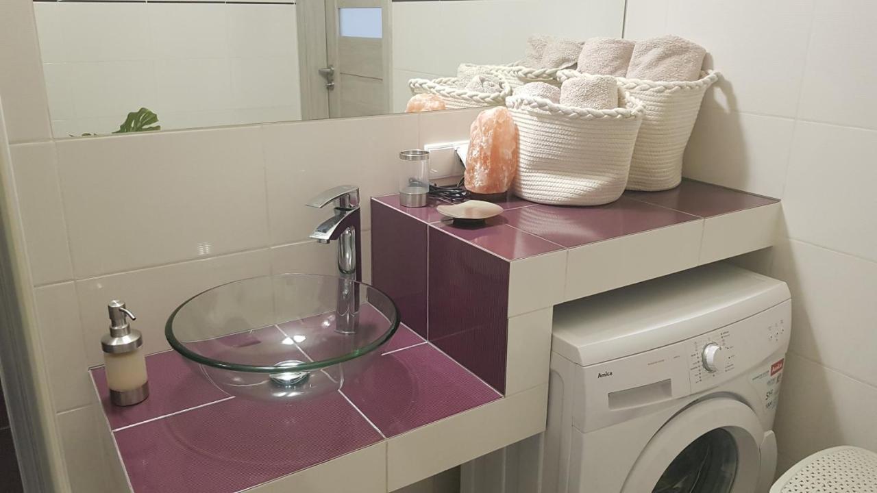 Boznicza Old Town Lux Apartment, Self Check-In 24H, Free Parking Poznan Ngoại thất bức ảnh